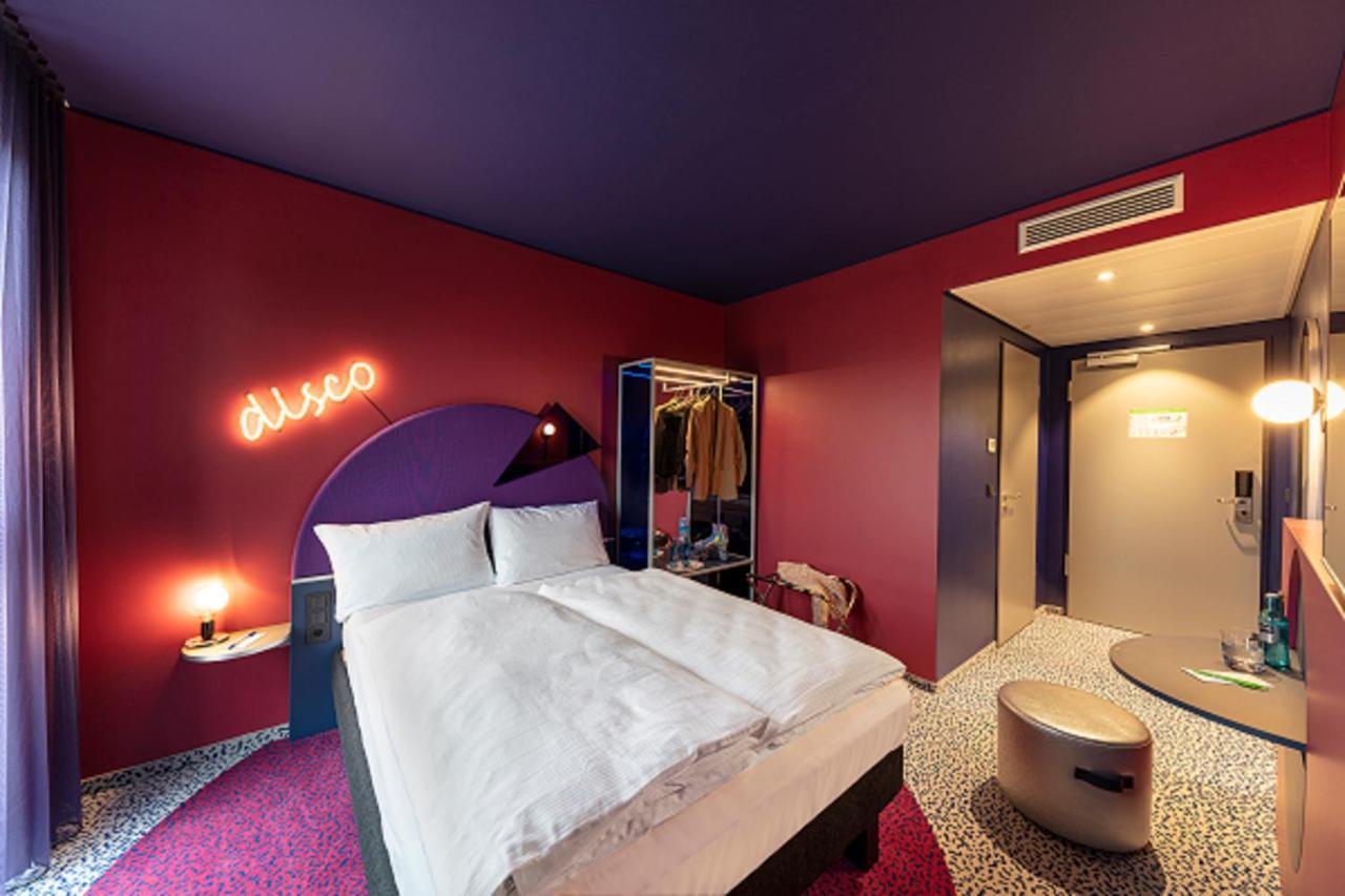 Ibis Styles Muenchen Perlach Esterno foto