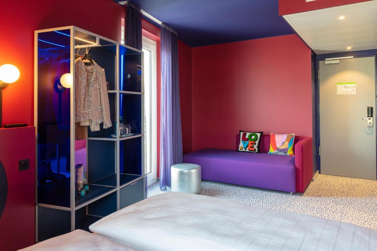 Ibis Styles Muenchen Perlach Esterno foto